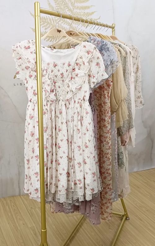 二手衣服分揀廠 精品單件分揀的高效流程與價(jià)值